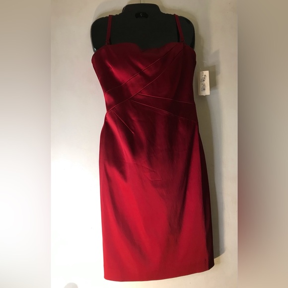 NWT, Stunning Tahari Arthur Levine Dress, Size: 6, Color: Red
